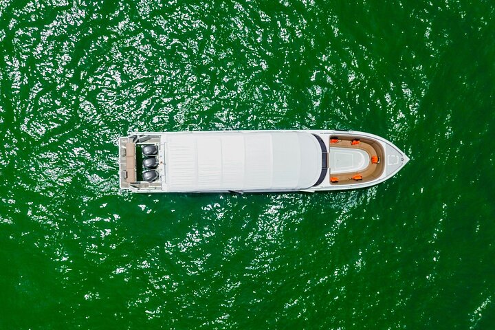 Phi Phi, Maya and Bamboo Islands Day Tour by Speedboat in Krabi