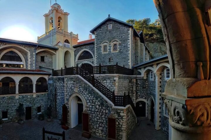 Troodos Mountains, Kykkos and Omodos Bus Tour from Paphos
