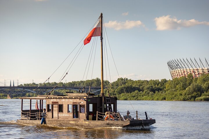 Discover Vistula River in Warsaw