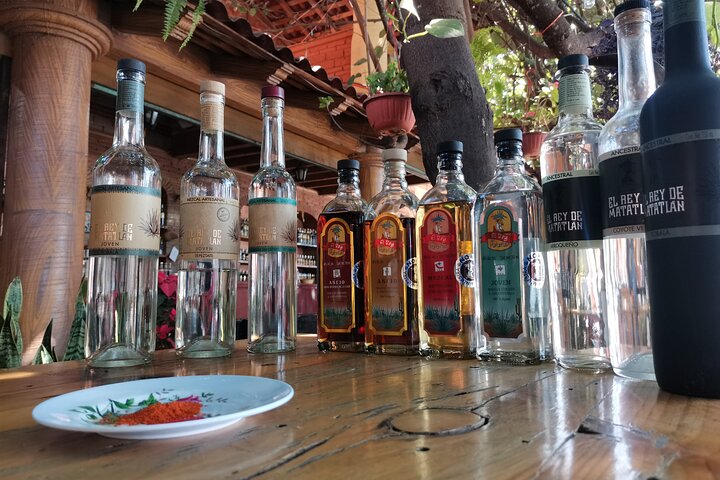 Tour Ruta Hierve el Agua, Tule, Mitla, Teotitlan and Mezcal