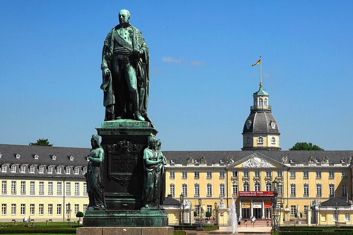 Explore Karlsruhe in 60 minutes with a Local