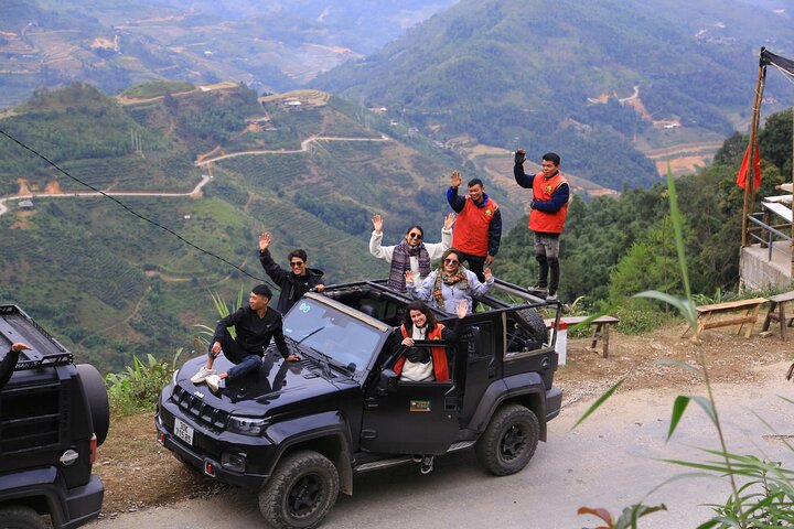 Ha Giang Open Air New Model Jeep Tour 3 Days 2 Night