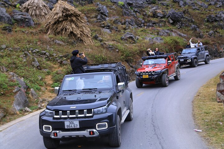 Ha Giang Open Air New Model Jeep Tour 2 Days 1 Night