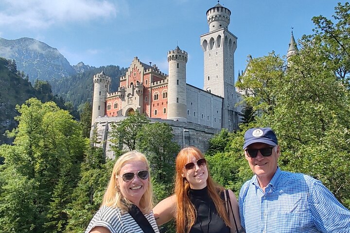 Munich: Neuschwanstein by Bus inc. Oberammergau OR Alpine Coaster