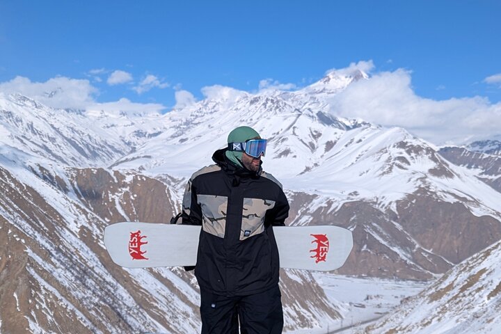 Professional Ski and Snowboard Lessons in Gudauri, Georgia
