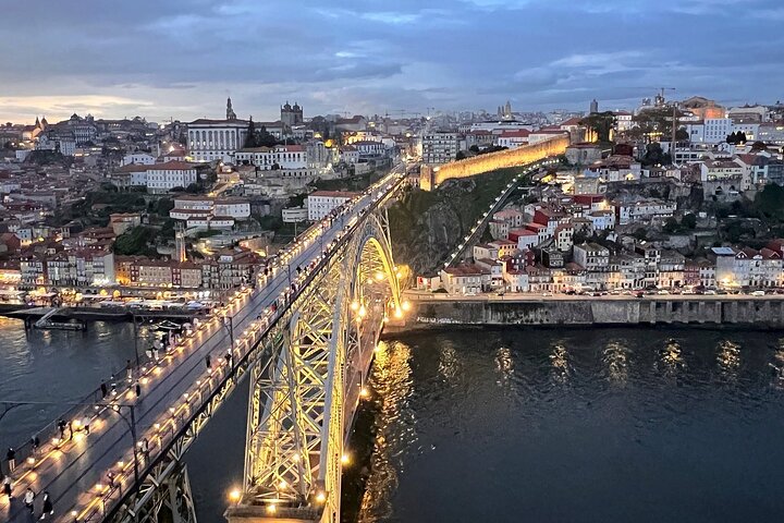 Lisbon to Porto Up to 4 Stops: Obidos, Nazare, Fatima and Aveiro