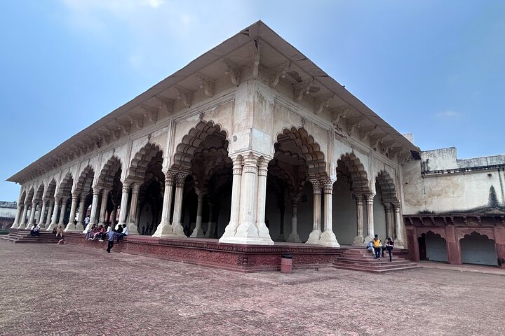 Skip The Line: Sunrise Taj Mahal & Agra Day Tour From Jaipur