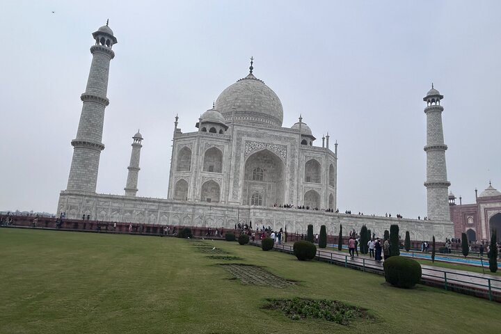Skip The Line: Sunrise Taj Mahal & Agra Day Tour From Jaipur