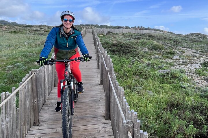 E-bike in the backroads of Cascais and Sintra