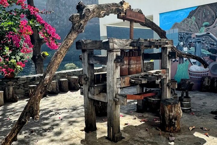 Santo Antão Day Trip by Car – Explore Island Highlights