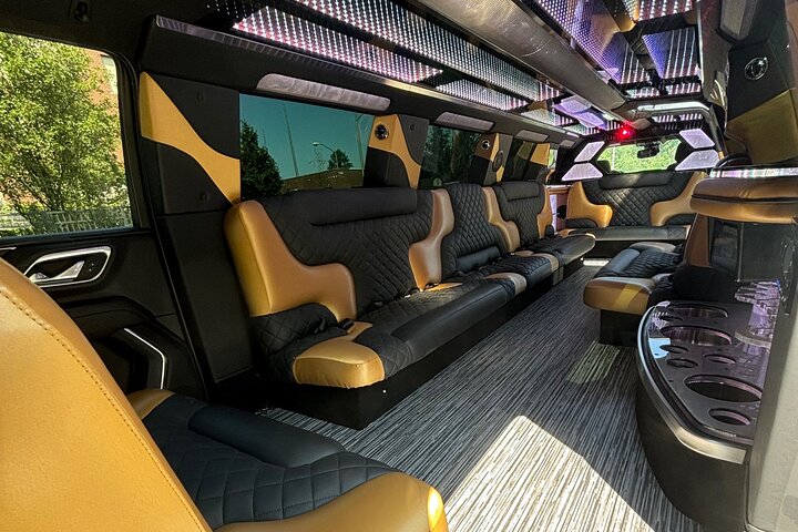 Downtown New York Taxi and Limousine Experience