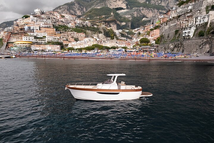 Blue Grotto Visit and Capri Semi-Private Boat Tour