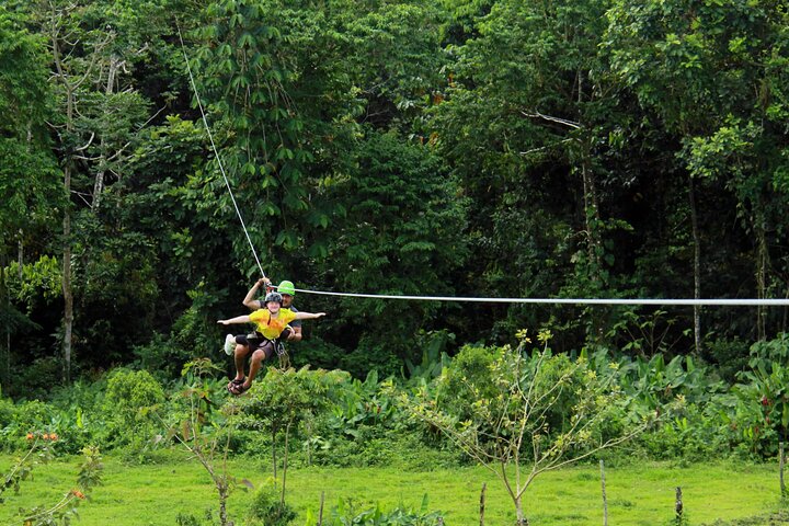 Zipline Tour in La Fortuna with Arenal Volcano Views