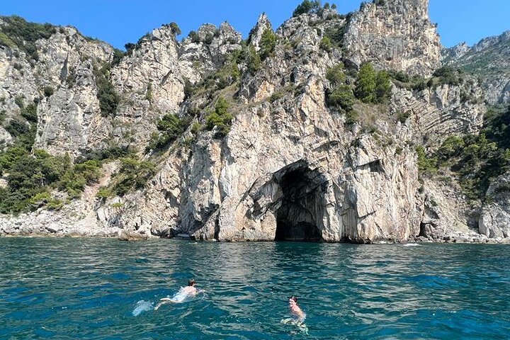 Blue Grotto Visit and Capri Semi-Private Boat Tour