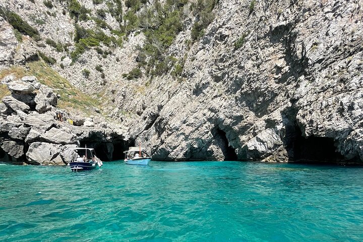 Blue Grotto Visit and Capri Semi-Private Boat Tour