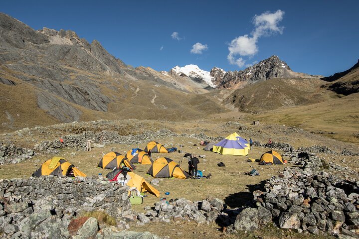 The Best of Huayhuash Mini Trek – Siula Grande Mountain (5D /4 N)