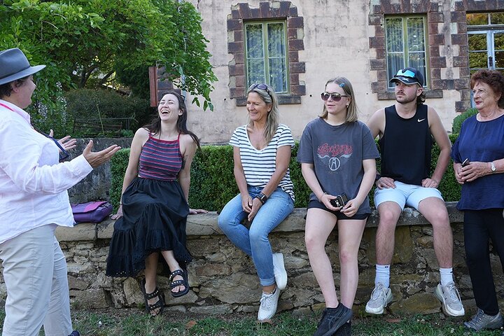 Cammino di Hepburn (Hepburn Walking Tour) at 4.30pm each Friday
