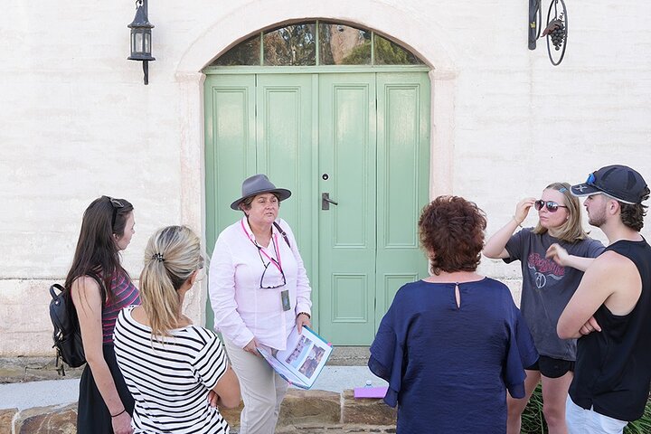 Cammino di Hepburn (Hepburn Walking Tour) at 4.30pm each Friday