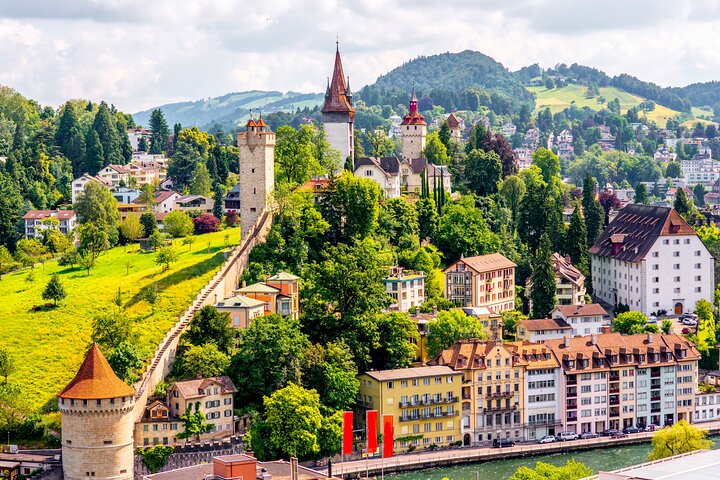 Private day trip Basel to Zurich and Lucerne with a local driver