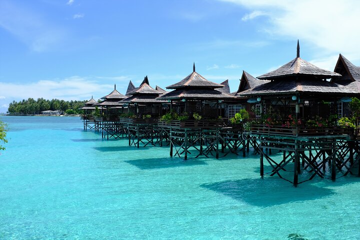 Semporna Mabul and Kapalai Trip in Snorkel or Dive and Lunch