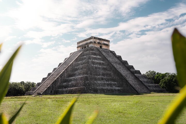 Chichen Itza Ticket with optional Guide