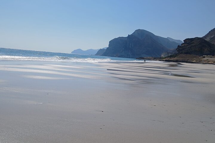 West Salalah Tour - Caribbean of Orient - Fazayah Beach with City