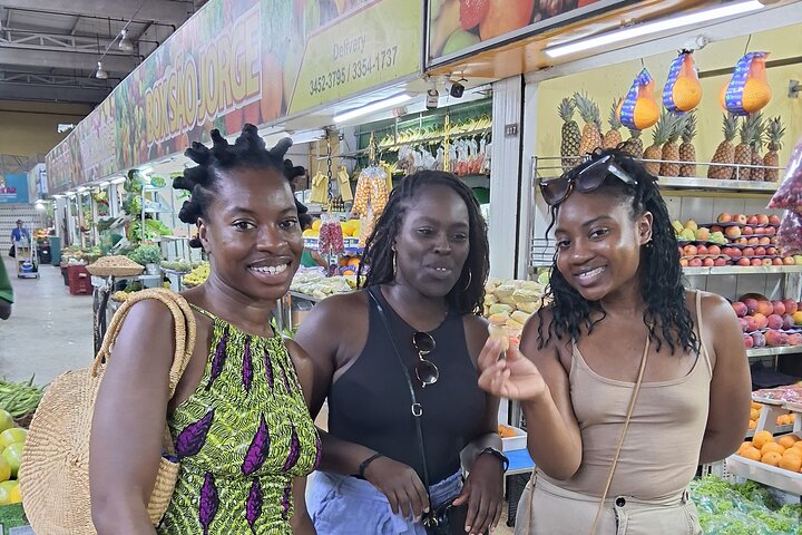 Cooking class in Salvador, fun hands on experience with caips