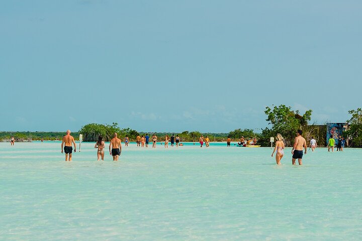 Sunset Sailing Tour in Bacalar with Outdoor Bar and Lunch