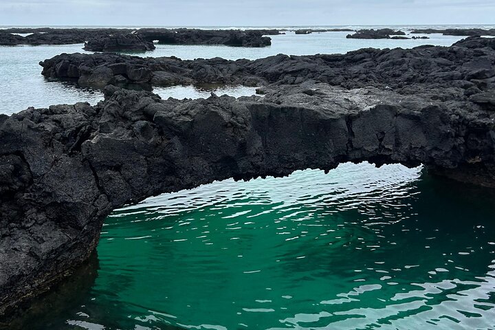 Tour Tunnels Cabo Rosa in Isla Isabela Galapagos
