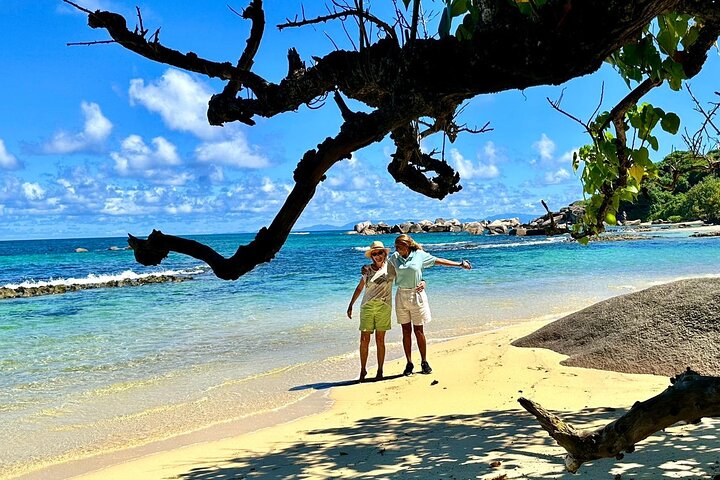 Private Tour of Praslin Island Seychelles