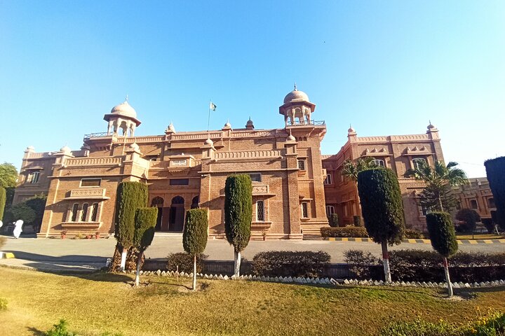 Discover Peshawar Full Day Guided Tour from Islamabad