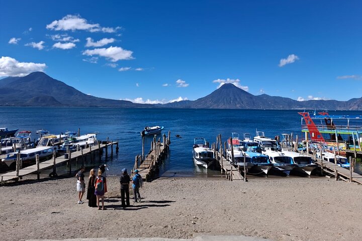 Lake Atitlan Guided Tour by Boat from Panajachel