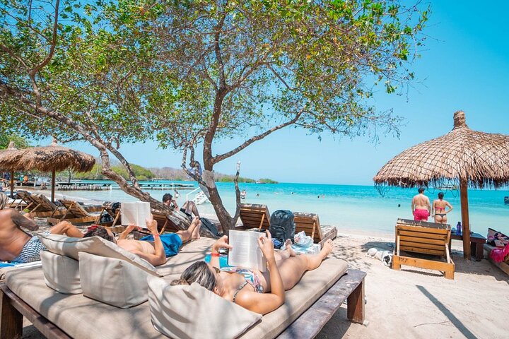 Cartagena 5 Island Hop Tour: Lunch, Snorkel, Beach Clubs, & More