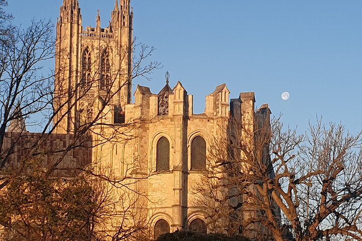 The Highlights of Canterbury - a One Hour Historical Walking Tour