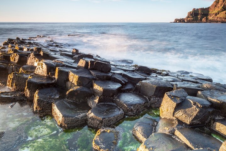 Dublin to Dunluce Castle, Giant's Causeway and Belfast Day Tour