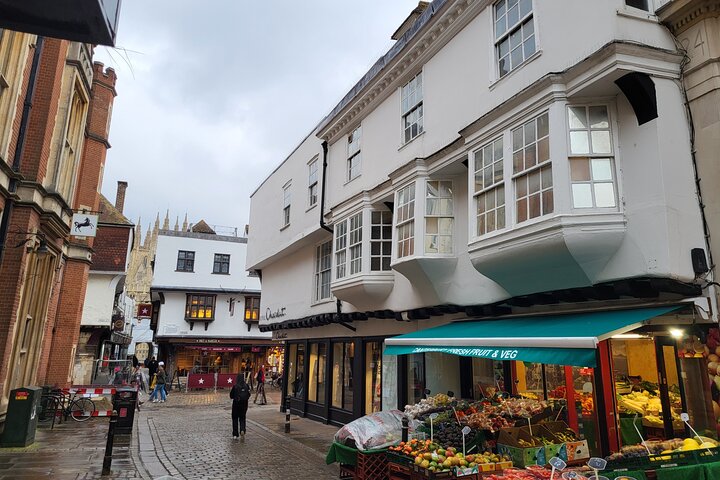 The Highlights of Canterbury - a One Hour Historical Walking Tour