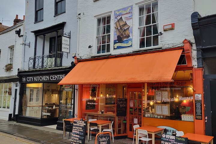 The Highlights of Canterbury - a One Hour Historical Walking Tour