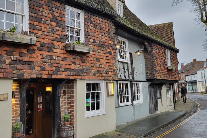 The Highlights of Canterbury - a One Hour Historical Walking Tour