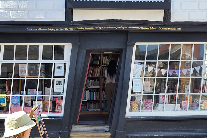 The Highlights of Canterbury - a One Hour Historical Walking Tour