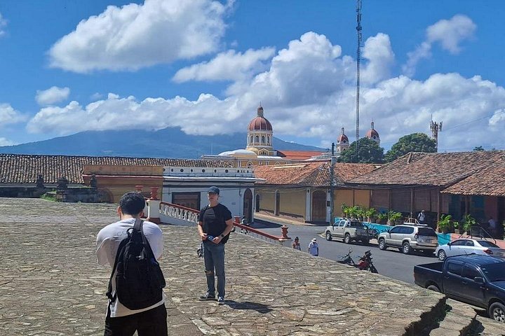 Granada Colonial City Tour and Masaya Volcano