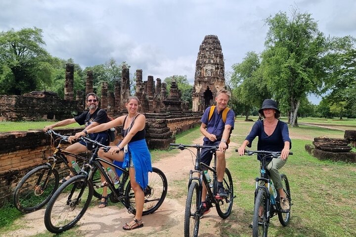 Full Day Sukhothai Historical Park Tour