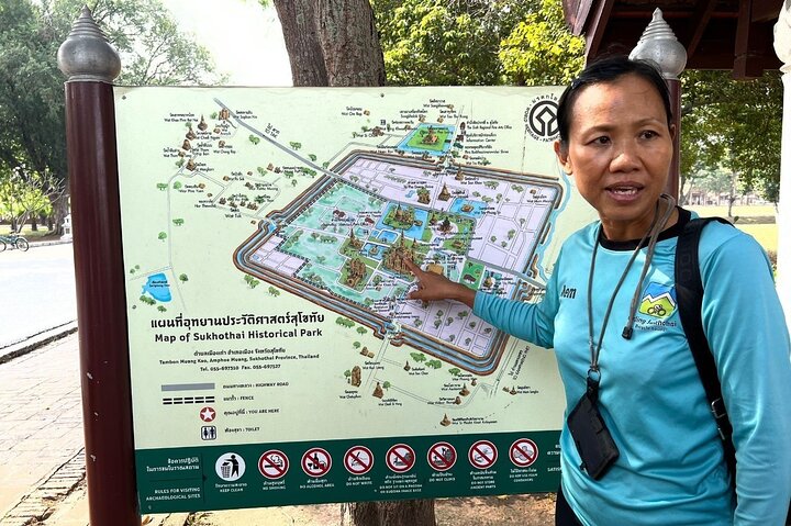 Full Day Sukhothai Historical Park Tour