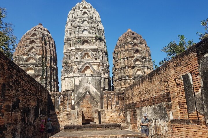 Full-Day Historical Park and Countryside Tour in Sukhothai