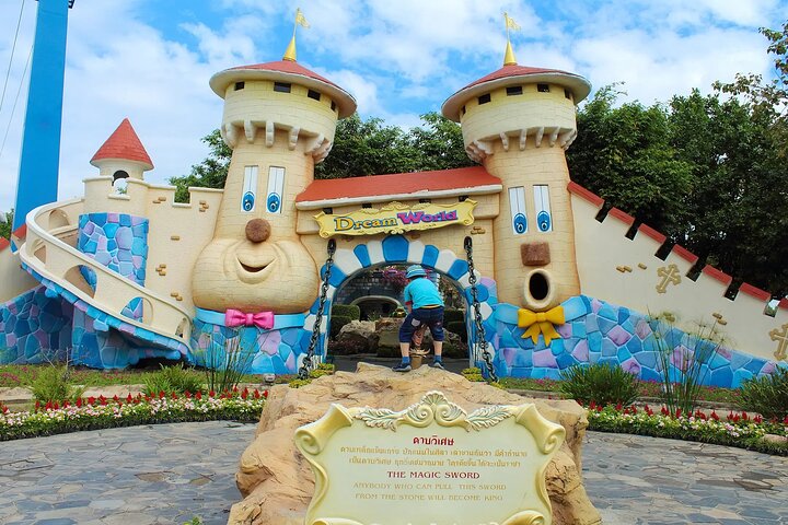 Dream World Tickets in Bangkok