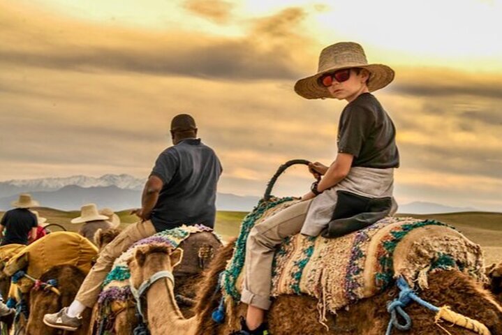 Marrakech: Agafay Desert Quad Biking & Camel RIDE & Dinner & Show