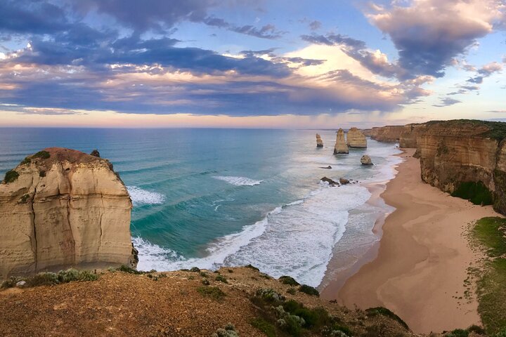 Great Ocean Road 10-Stop Tour: Sunset near 12 Apostles Coast
