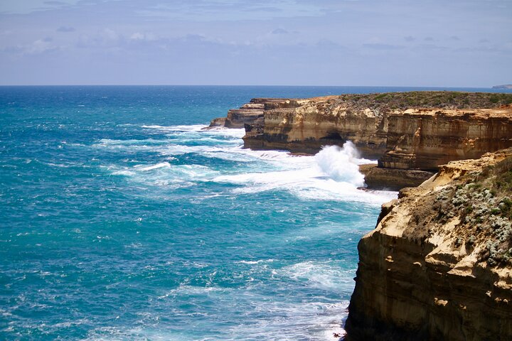 Great Ocean Road 10-Stop Tour: Sunset near 12 Apostles Coast