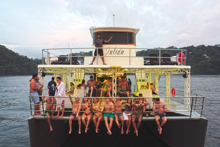 Manuel Antonio Catamaran Cruise Sea Quest