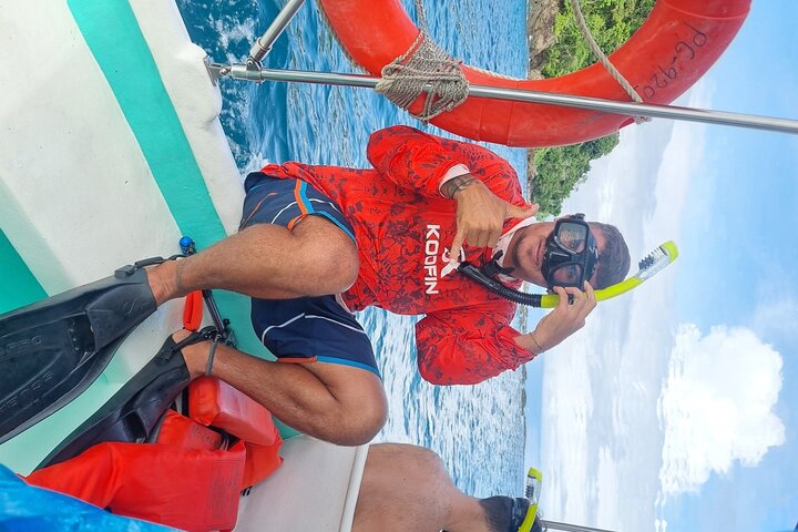 Snorkel tour Canyon island Drake Bay with Lunch