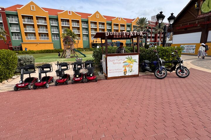 TukTuk’s Adventure Fun Tour in Curaçao